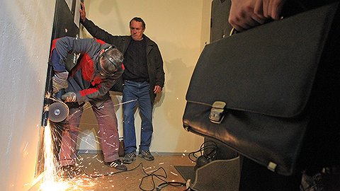 Припечатали