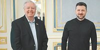 «Вся Украина наша»